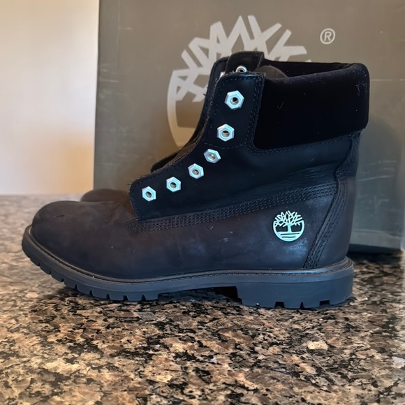 Timberland Black leather Boots 9 - Picture 1 of 16